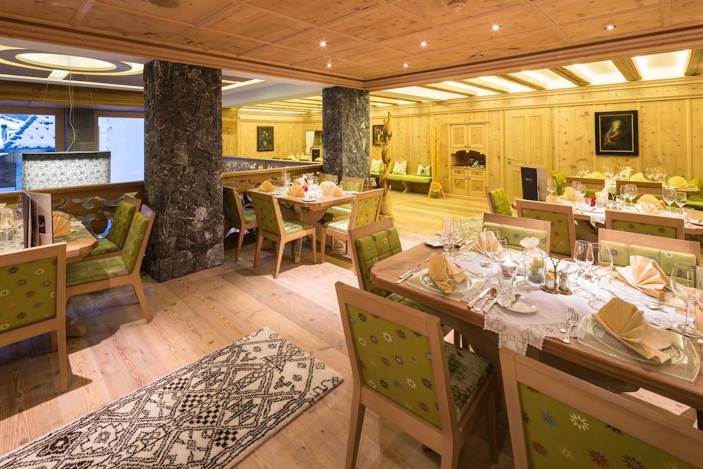 Hotel Solaria Ischgl Ngoại thất bức ảnh